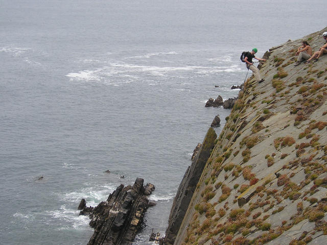 Dave Ross prepares to decend. Of course, there's no horizon so I've no idea which direction is horizontal...